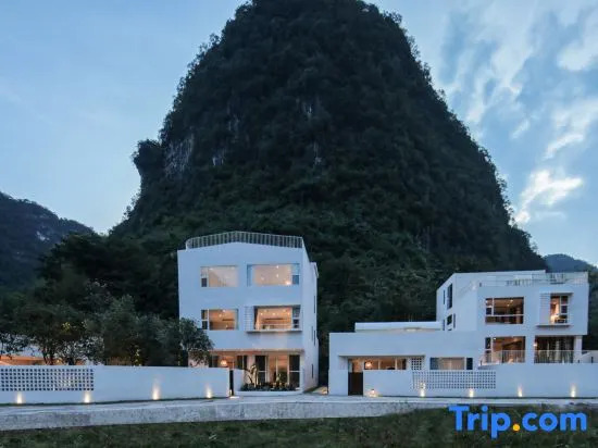Yongshui River Store of the Thousand and One Courtyard Hopes Resort