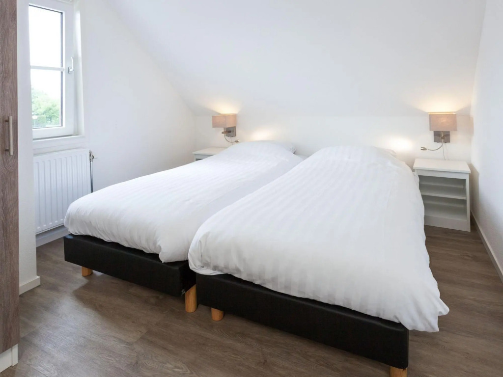 Beautiful Villa With two Bathrooms, in Noordwijk