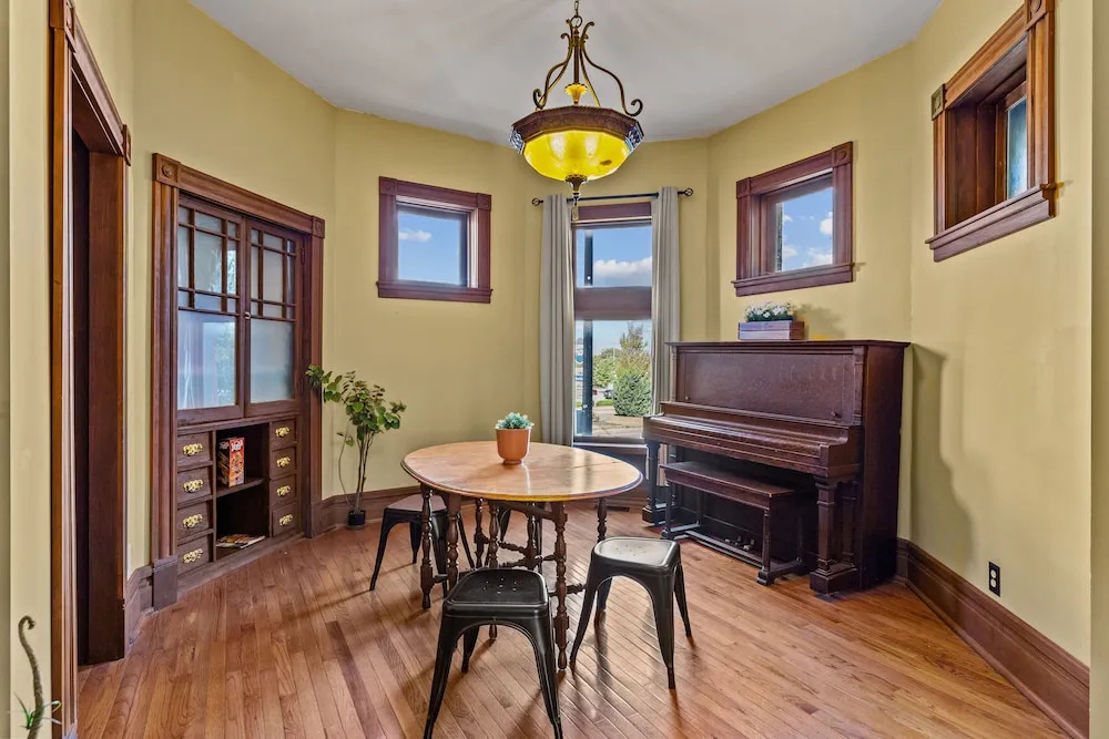 The Marquis Manor | JZ Vacation Rentals