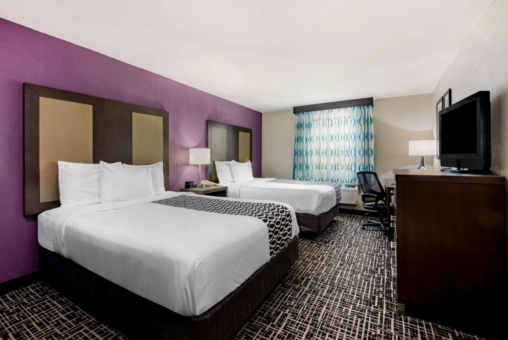 La Quinta Inn by Wyndham West Long Branch NJ Shore Area