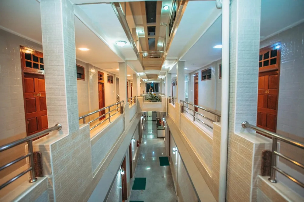 Amber Palace Hotel