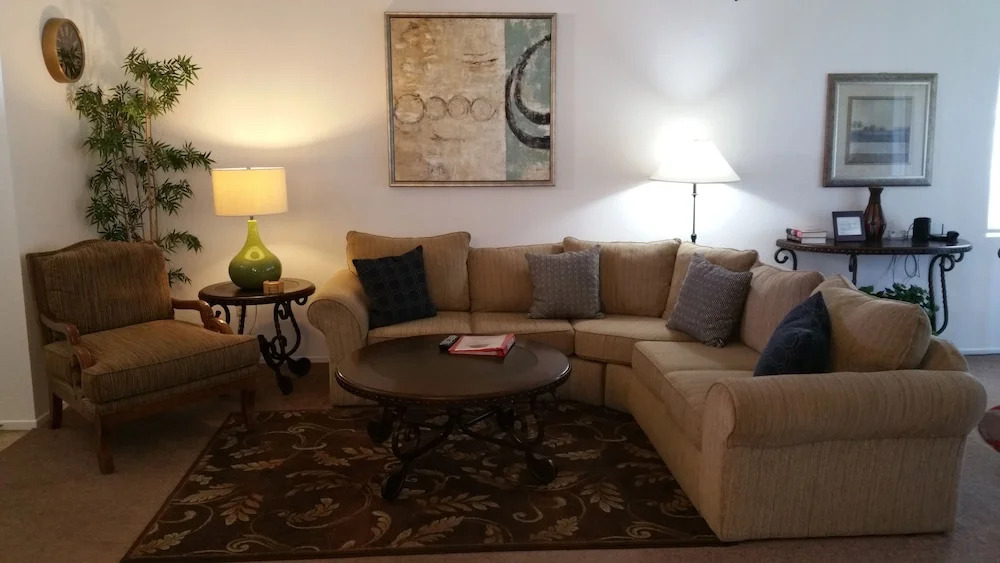 Best Value in Palm Springs for 4 Persons City License146,17751,17753,17754,17755