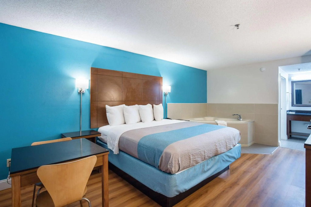 Motel 6-Albany, GA
