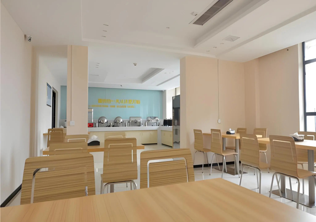 City Comfort Inn Huanggang Qichun Exhibition Center