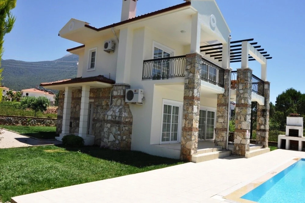 Gold Villa 6