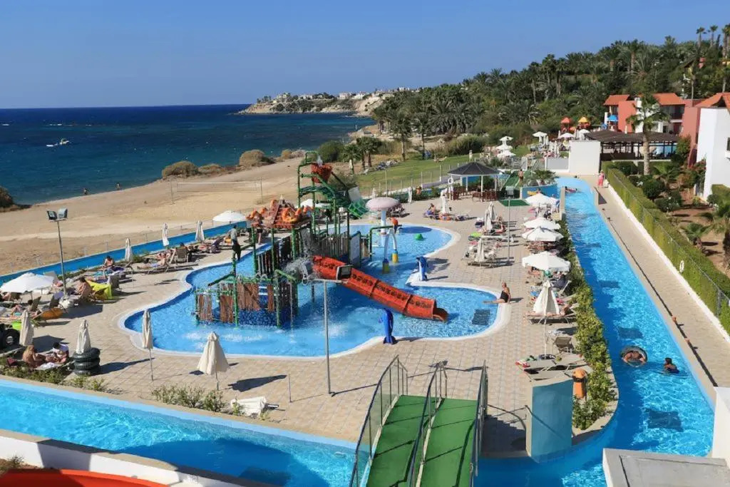 Kapetanios Aqua Resort