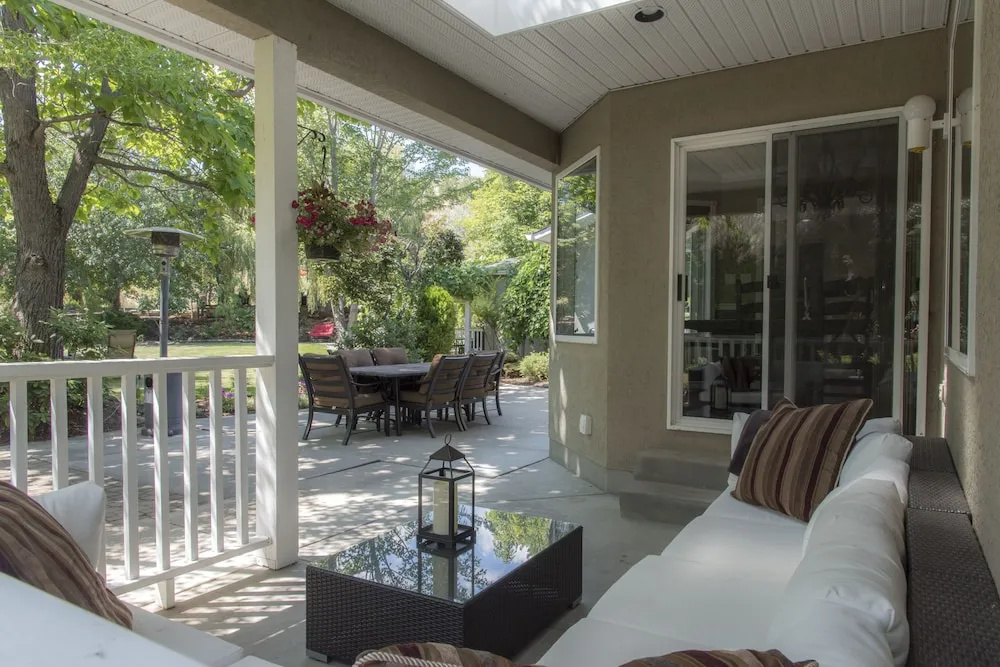 Serenata Guesthouse & Vineyard Retreat