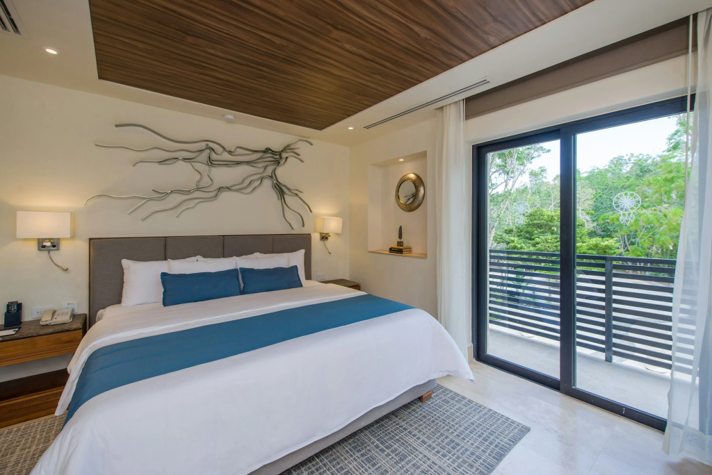 Naay Tulum Curamoria Collection
