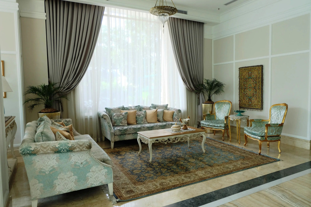 Noor Hotel