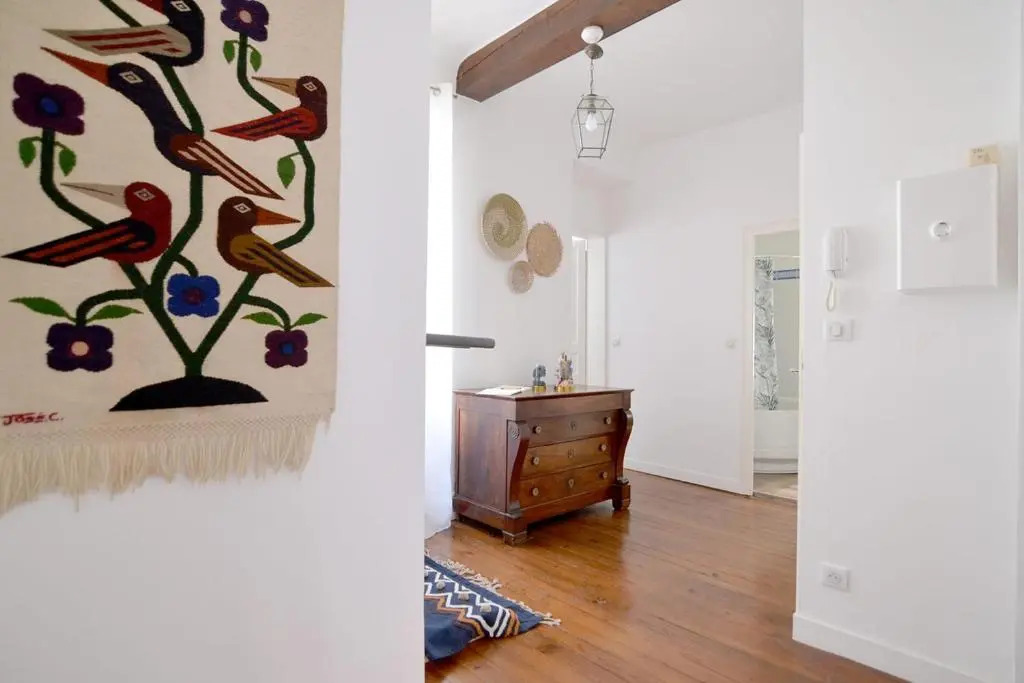 Gambetta Stylish 2 bedrooms apartment - Between Beach & Fresh Market
