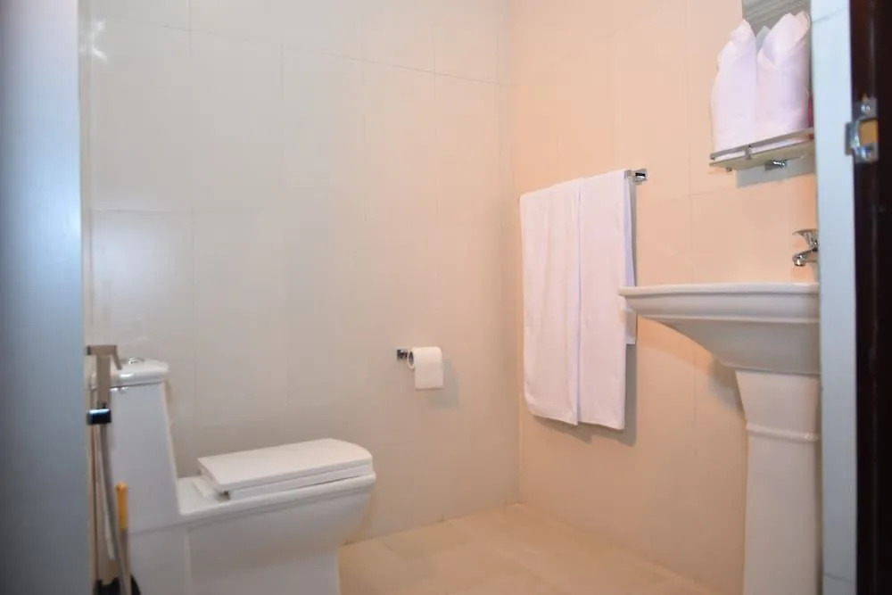 Lochana Beach Hotel