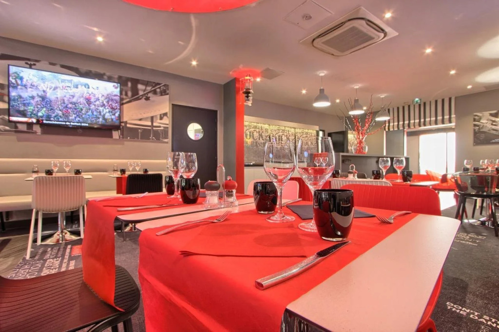 Hotel Inn Design Paris Place ditalie