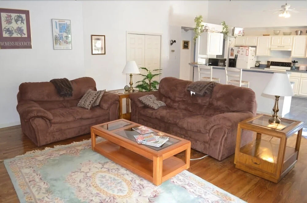 Sullivan - 3 Br Home