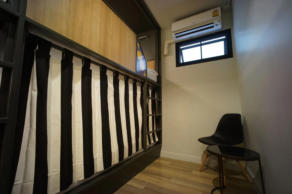 BRB Hostel Bangkok Silom