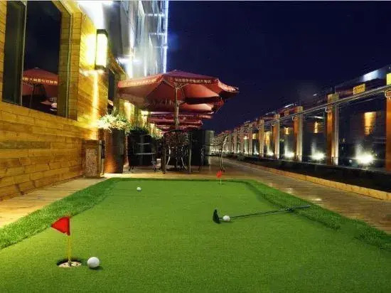 Huanuo Xinjinglun International Hotel