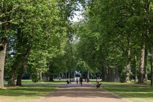 Drayton Gardens VIII by Onefinestay