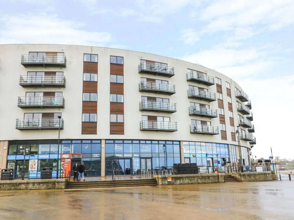 Scarborough Apartments - One Bed