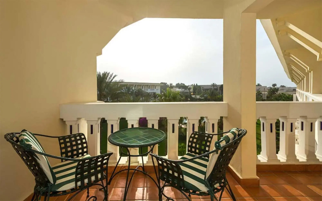Medina Belisaire And Thalasso