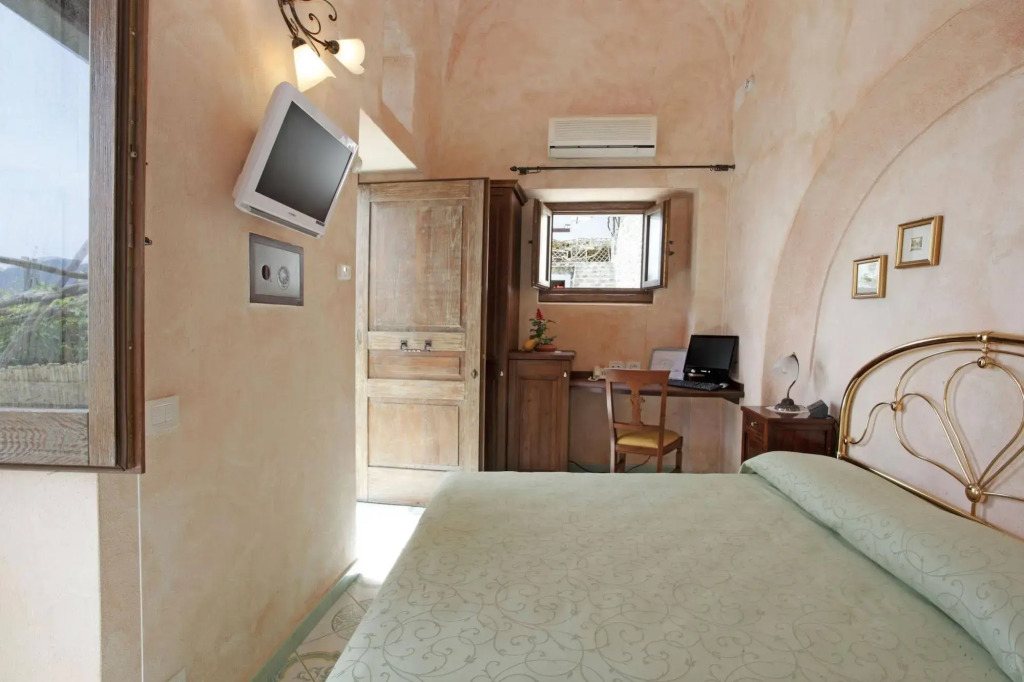 LAntico Borgo Dei Limoni