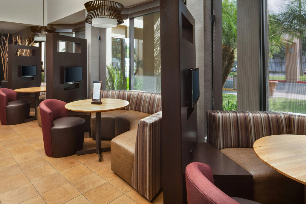 Courtyard Costa Mesa South Coast Metro