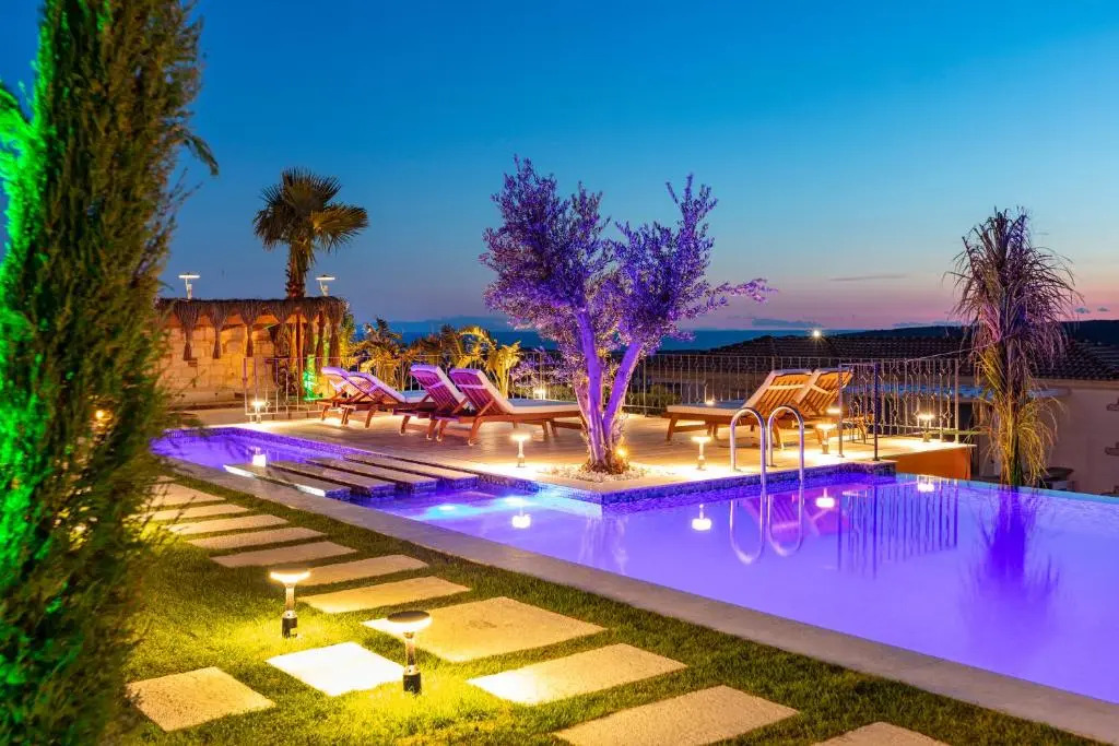 LaVie Otel Çeşme