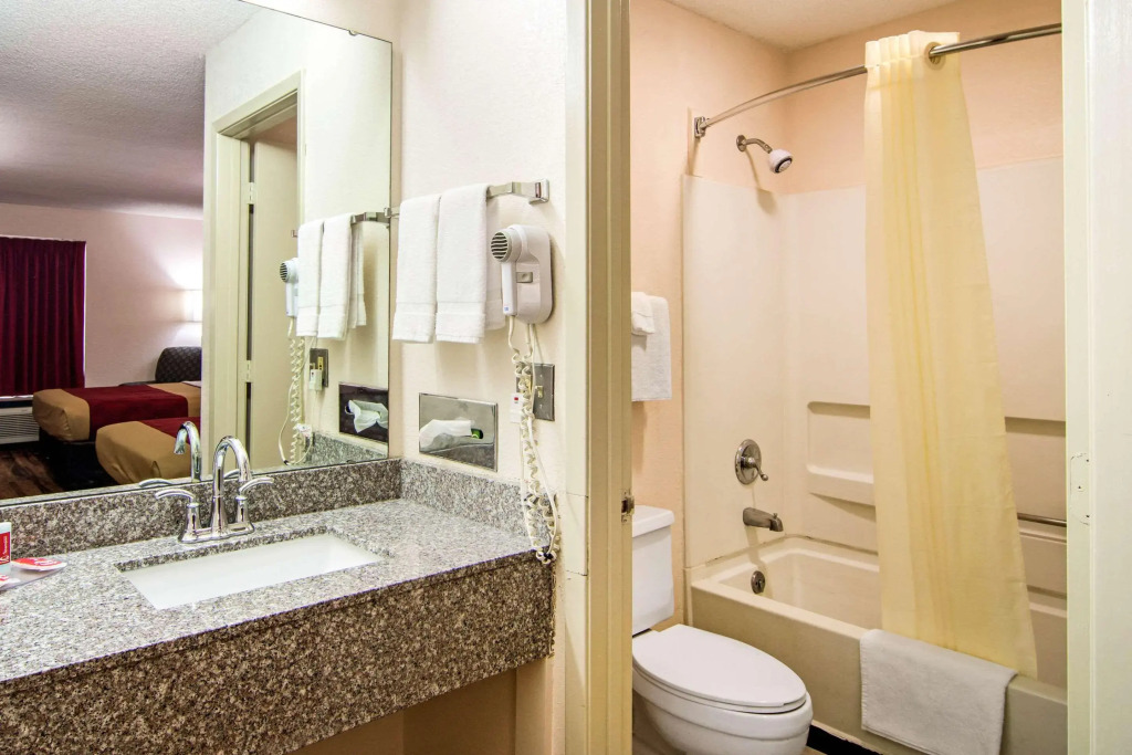Econo Lodge