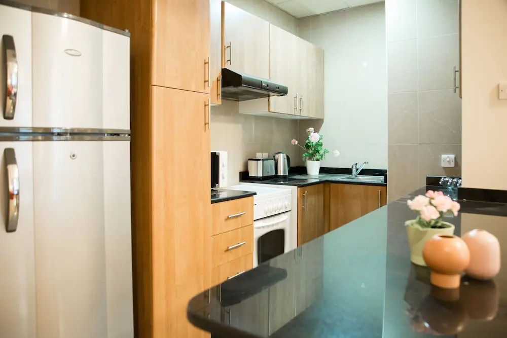 Marina Crown Tower Stays Hostel for Girls