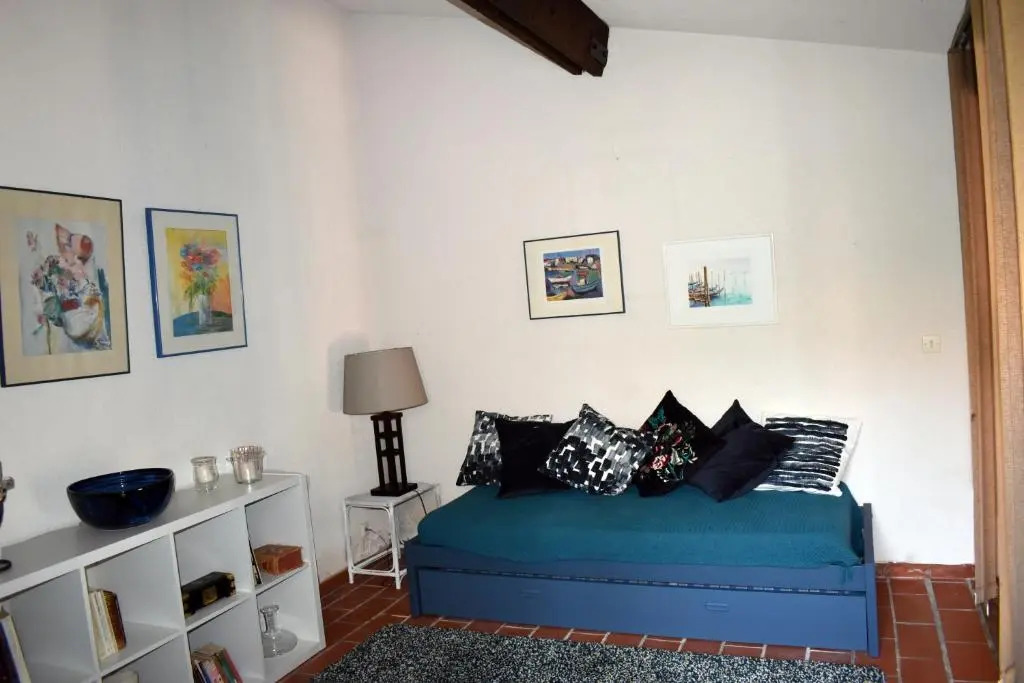Petit mas au paradis avec piscine pour 6 personnes