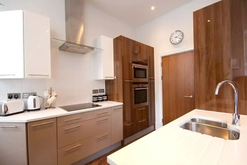 Gresham House 2-bed