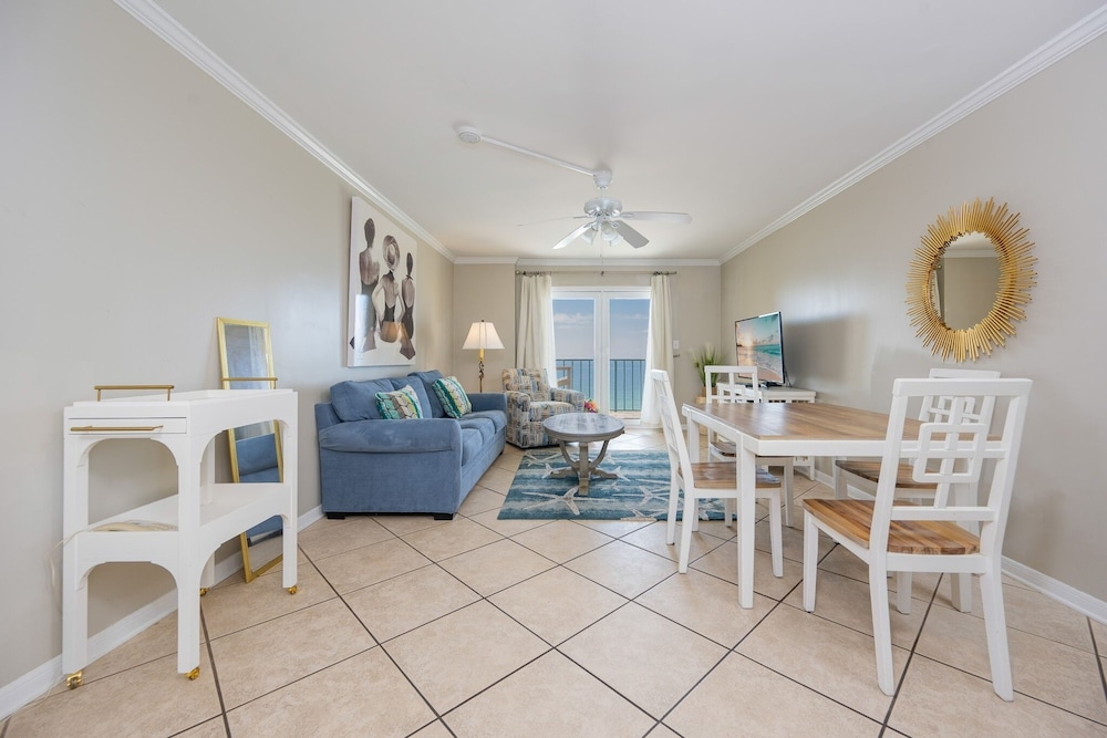 Surfside Shores 1804 2 Bedroom Condo