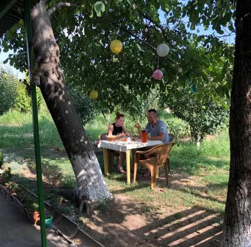 Areni Lodge Guest House & Cottage