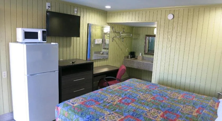 Gateway Motor Inn