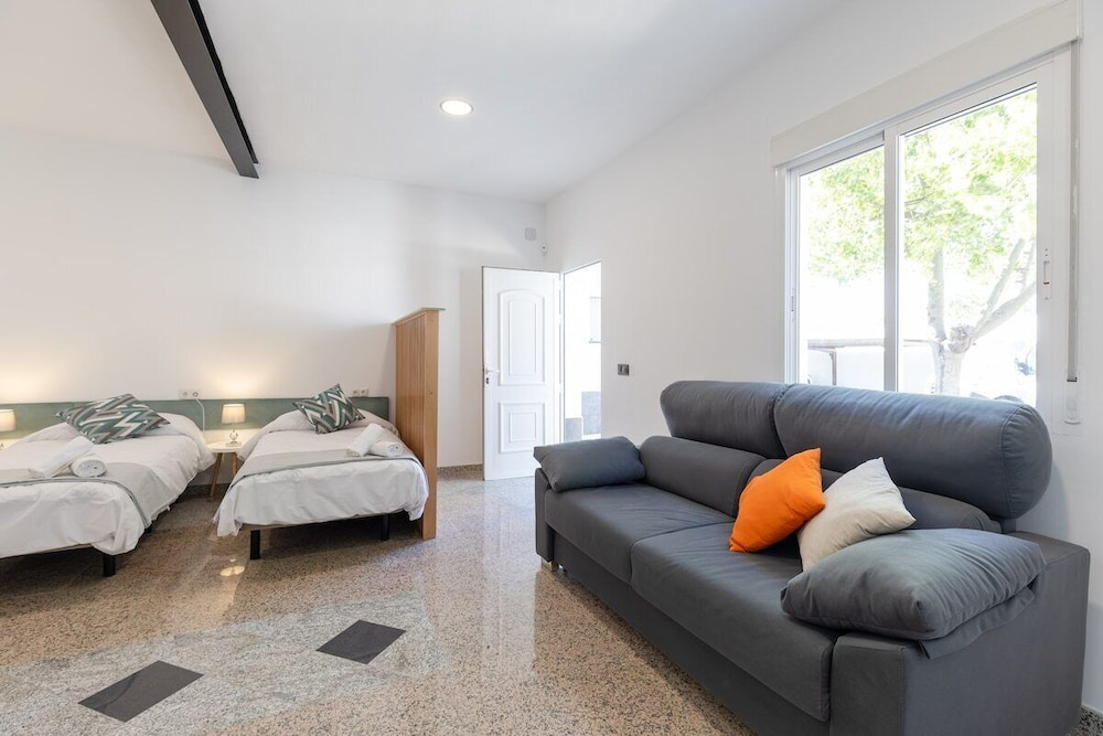 WaterWheel Villa by Fidalsa