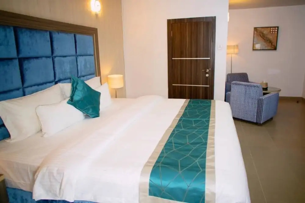 Riviera Suites