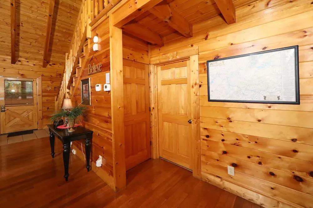 Around the Mountain - One Bedroom Cabin