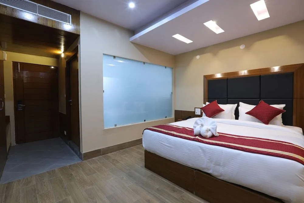 Hotel Ameera Shimla