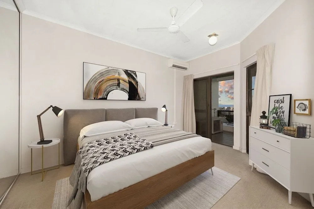 Boutique Apartments Strand Location
