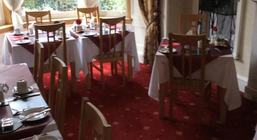 Mayfield Lodge