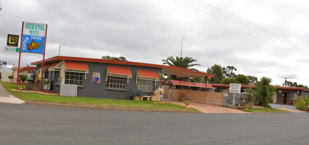 Ardeanal Motel