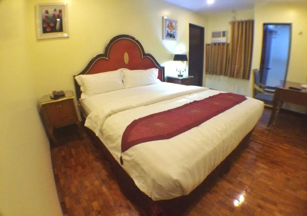 Rainbowland Hotel