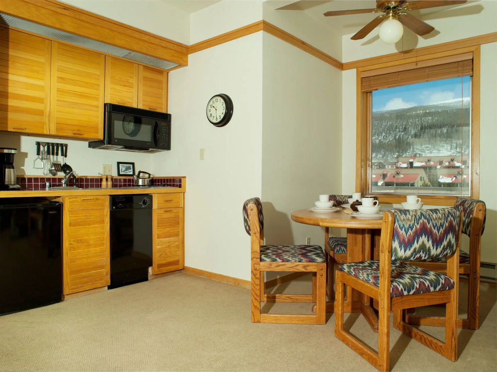 Mountain House, A Vail Resorts Property