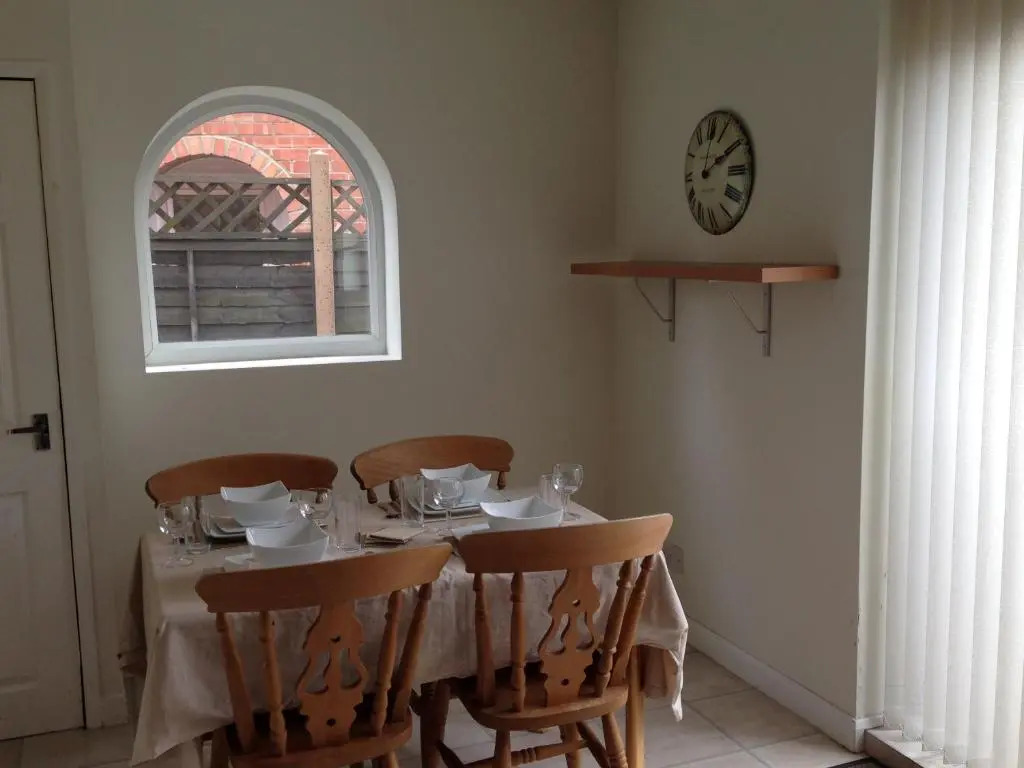 Comfortable House in Warwick