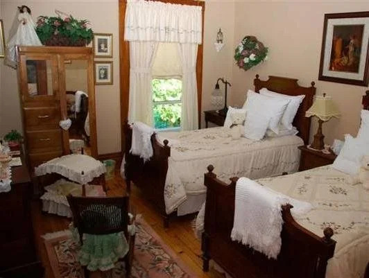 The Country Doll House B&B