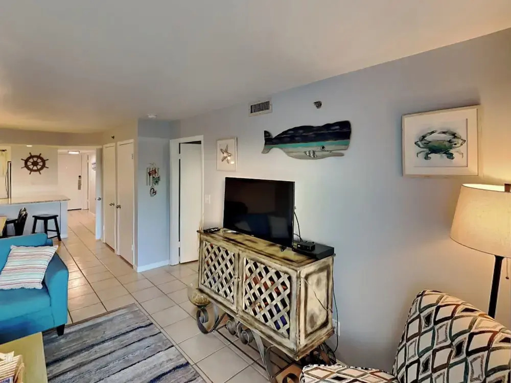 Sea Oats #309 by Southern Vacation Rentals