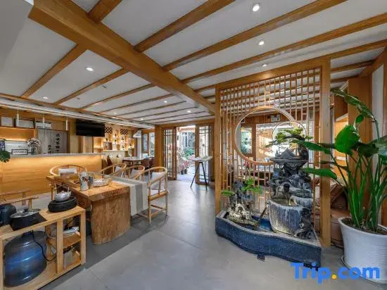 yinyu· Garden Secret Snow Mountain View Design Designer Meisu (Lijiang Ancient City Store)