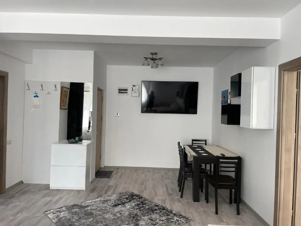 Iany Residence 1