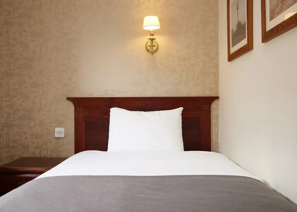 George Hotel by Greene King Inns