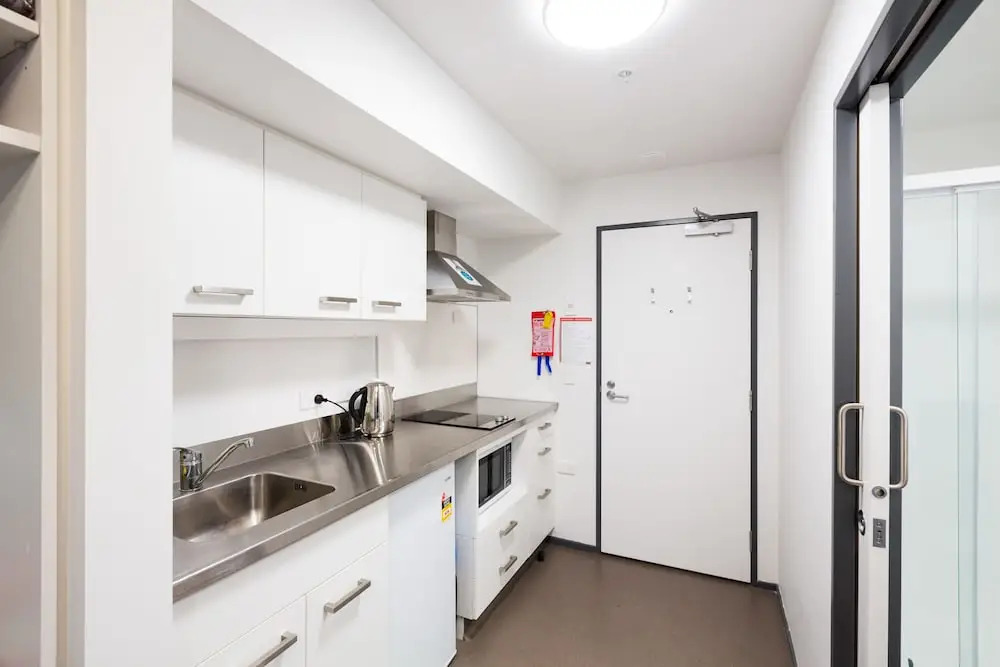 Campus Summer Stays - Albany Village