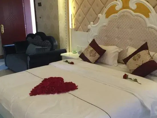 Dali YuBai·Horizon Holiday Homestay (Shuanglang Yuji Island Erhai Branch)