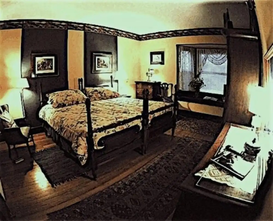 Whistlers Inn